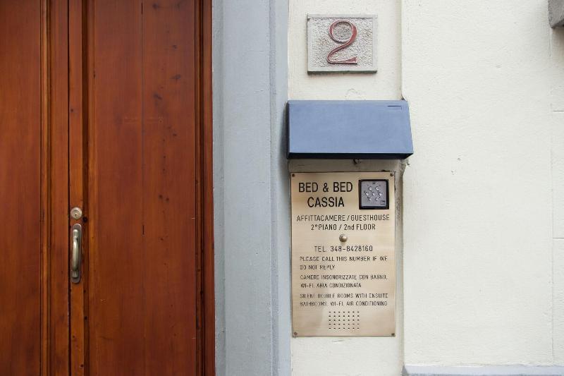 Bed&Bed Cassia Bed & Breakfast Флоренция Екстериор снимка